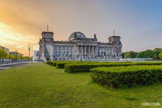 Bild på Berlin Reichstag German parliament building when sunrise Berlin Germany